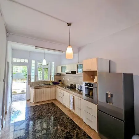 Villa Coco - Flic En Flac Exterior photo